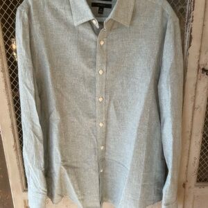 Banana Republic Casual Light Gray Button-Down Shirt